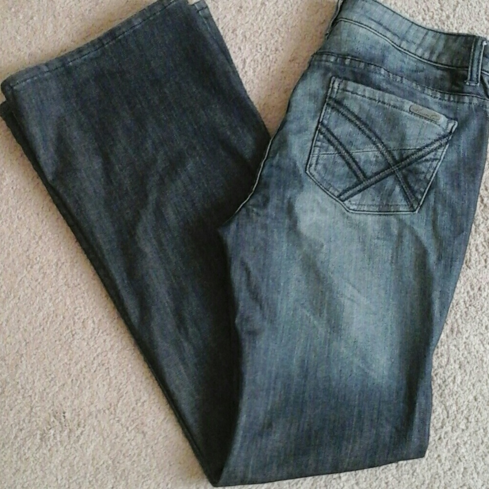 Kenneth Cole New York Wide Leg Jeans